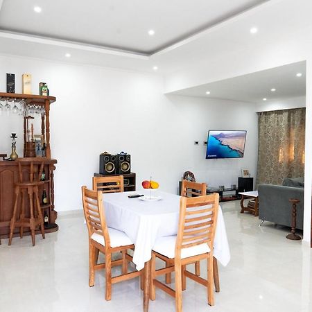 דירות בואנוס איירס Departamento En Ezeiza מראה חיצוני תמונה